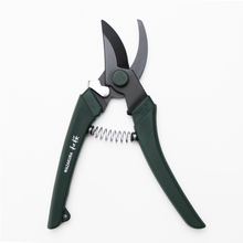 Load image into Gallery viewer, Green pruning shears with Wazakura branding on a white background