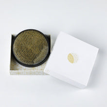 Load image into Gallery viewer, dense ikebana kenzan in its original box