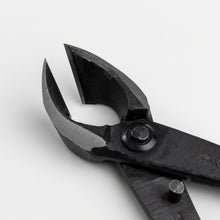 Load image into Gallery viewer, Concave Bonsai branch cutter blades