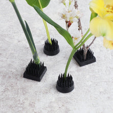 Load image into Gallery viewer, foor small black kenzan with flowers
