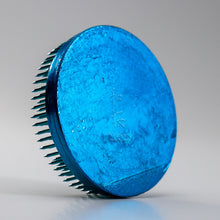 將圖片載入圖庫檢視器 Blue Round Brass Ikebana Kenzan Flower Pin Frog
