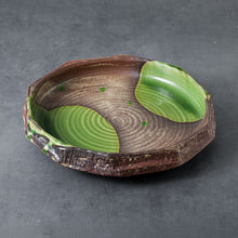 Load image into Gallery viewer, [ Minoyaki Series ] Lily Pad Round Ikebana Flower Vase 9.45"
