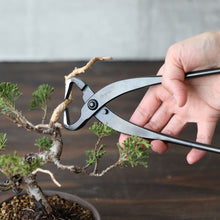 Load image into Gallery viewer, Hand Forged Bonsai Tree Trunk Splitter 8.25"(210mm) Asymmetrical Handle
