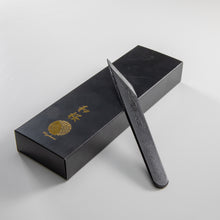Load image into Gallery viewer, Kiridashi Knife - Right Hand Japanese Woodworking Knife (21mm)
