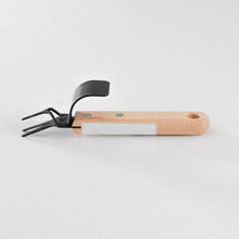 Load image into Gallery viewer, Wazakura Japan Root Weeding Fork
