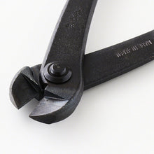 Load image into Gallery viewer, 2PCS Japanese Bonsai Wiring Tool Set [ Wire Cutter + Bonsai Pliers ] - Wazakura Japan
