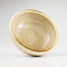 Load image into Gallery viewer, [ Minoyaki Series ] Small Ikebana Vase Round 5"(128mm) Sand Beige - Wazakura Japan
