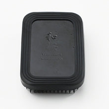 Load image into Gallery viewer, 3.2 x 2.2" (83x58mm) Long Rectangular Black Ikebana Kenzan - Wazakura Japan
