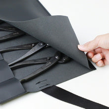 Load image into Gallery viewer, Bonsai Tool Roll Case - Wazakura Japan
