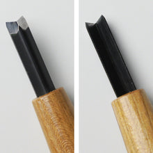 Load image into Gallery viewer, V-Parting Triangle Carving Chisel - Wazakura Japan
