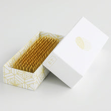 Load image into Gallery viewer, Long rectangular kenzan in its original box
