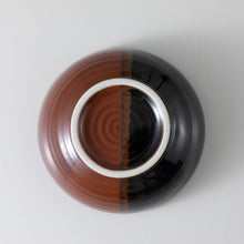 Load image into Gallery viewer, [ Minoyaki Series ] Small Ikebana Vase Round 5"(128mm) Black and Brick Red - Wazakura Japan
