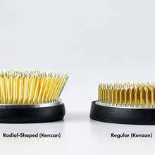 Load image into Gallery viewer, Comparaison on the Radial Kenzan shape and regular kenzan shape
