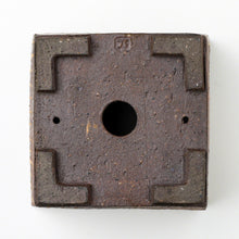 Load image into Gallery viewer, [ Tokoname Series ] Striped Square Bonsai Pot 4.1"(105mm) - Wazakura Japan
