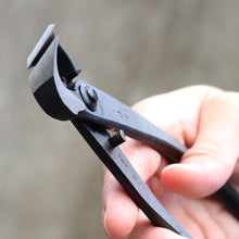 Load image into Gallery viewer, 2PCS Japanese Bonsai Essential Tool Set [ Ashinaga Long Scissors + Concave Cutter ] - Wazakura Japan

