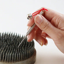 Load image into Gallery viewer, 2-in-1 Kenzan Needle Cleaning and Straightener - Wazakura Japan
