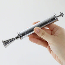 Load image into Gallery viewer, Ikebana Water Sprayer and Injection Pump 6.4"(162mm) - Wazakura Japan
